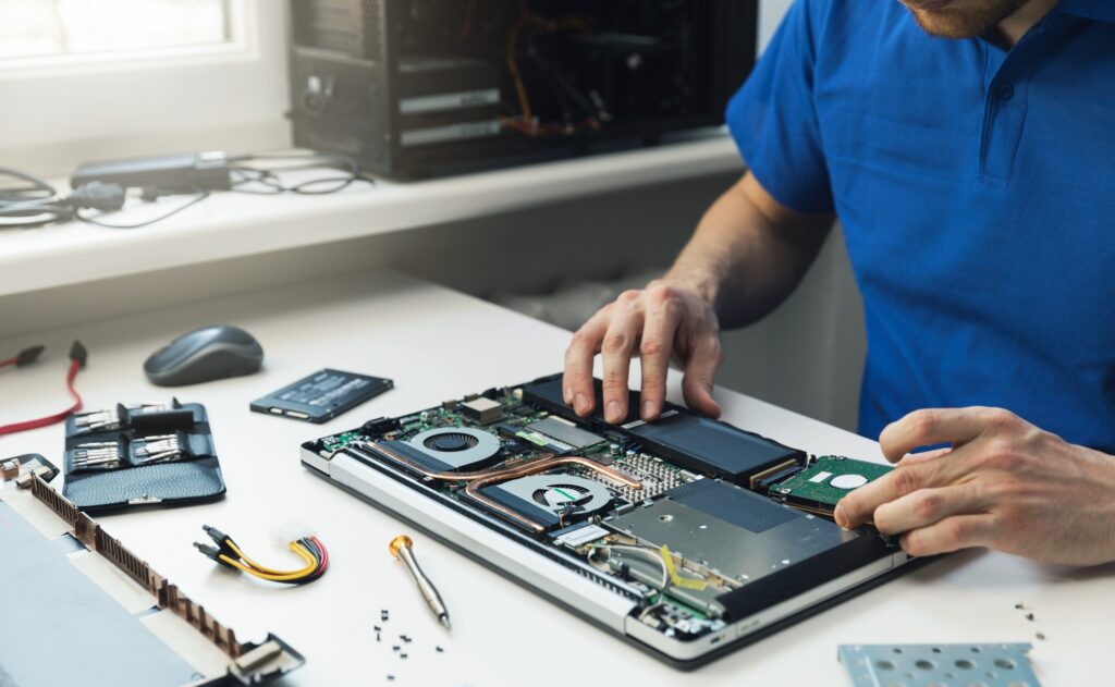 Hardware cleaning for better Laptop Performance 