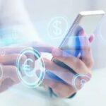 Infographic illustrating steps to invest in cryptocurrency, titled "How to Invest in Cryptocurrency" by previpagos3g.